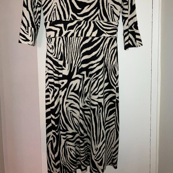 Dian Von Furstenburg zebra print silk sheath dress 3/4 sleeve - Picture 4 of 6